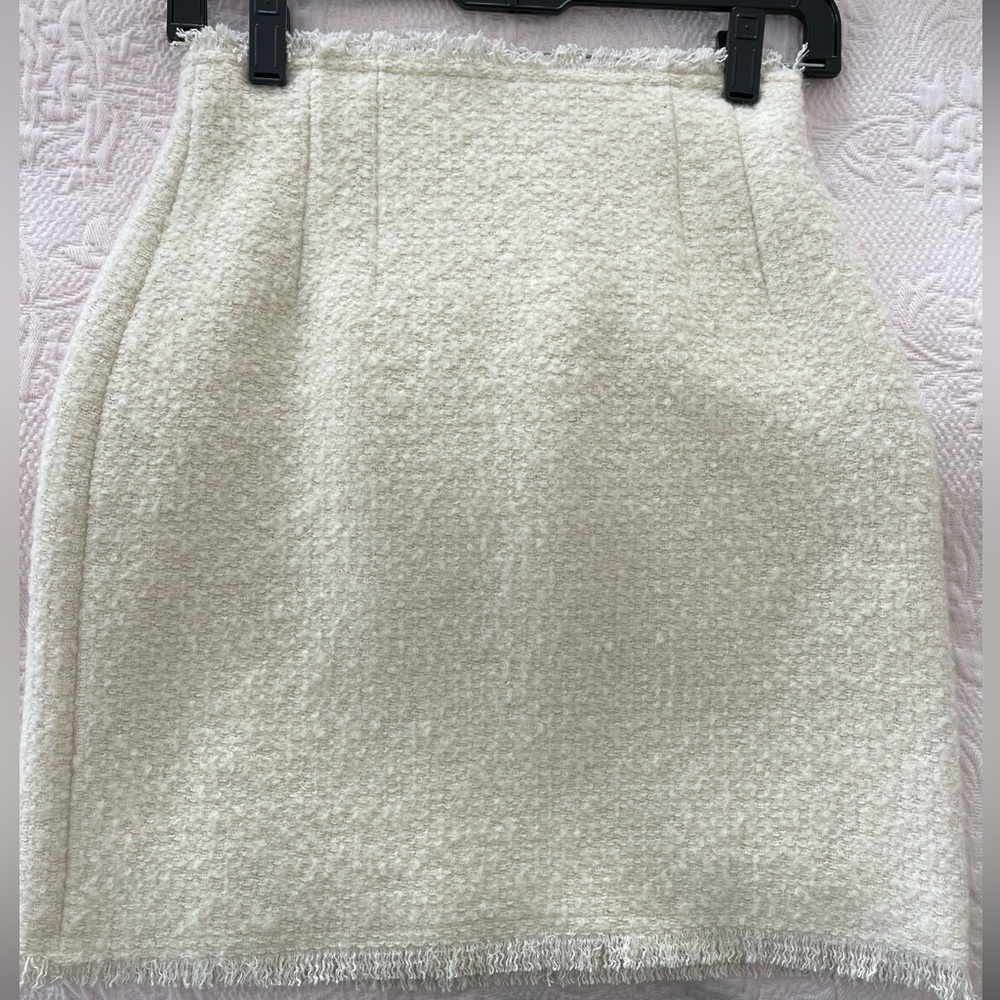 Club Monaco Cream Skirt
